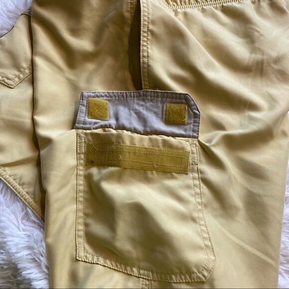 Quicksilver Yellow Men’s Swim Trunks Size Large - Picture 9 of 12